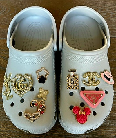 Fashion Logos Shoe Charm Metal Accessory