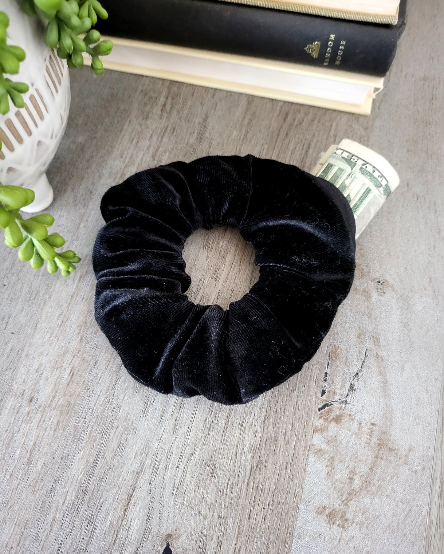 Secret Pocket Scrunchie Hidden Zipper Soft Hair Tie for Girls Women
